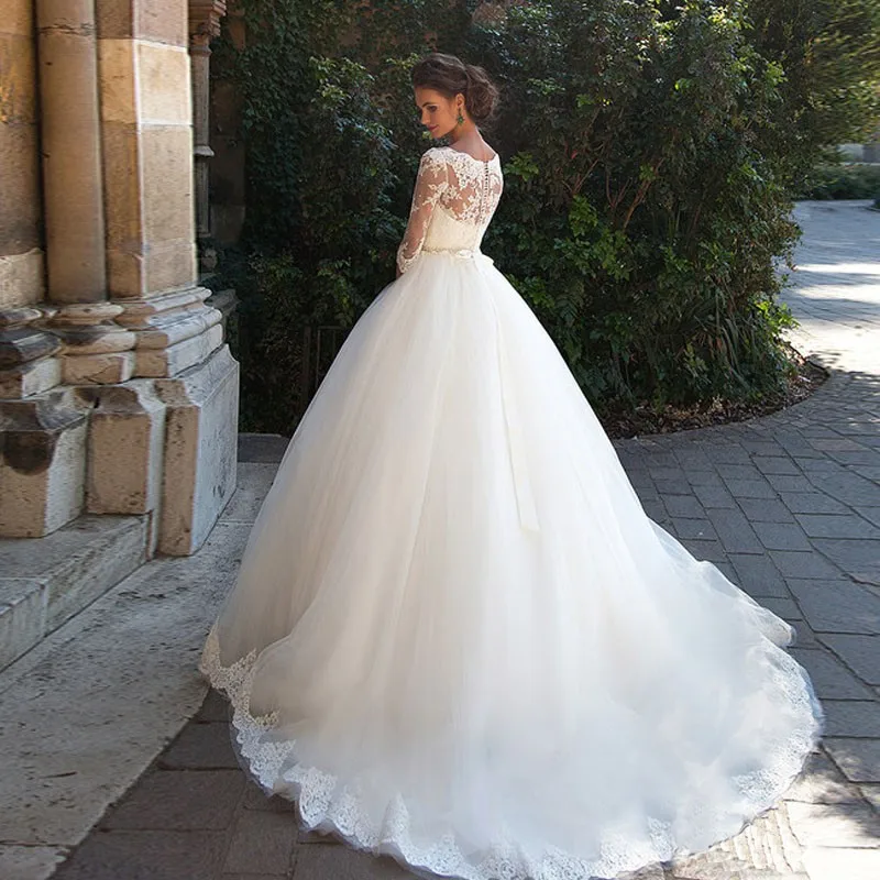 

2017 Vintage Renda Three Quarter Sleeves Princess Wedding Dress With Crystal Belt Ball Gown Wedding GownsVestido De Noiva De