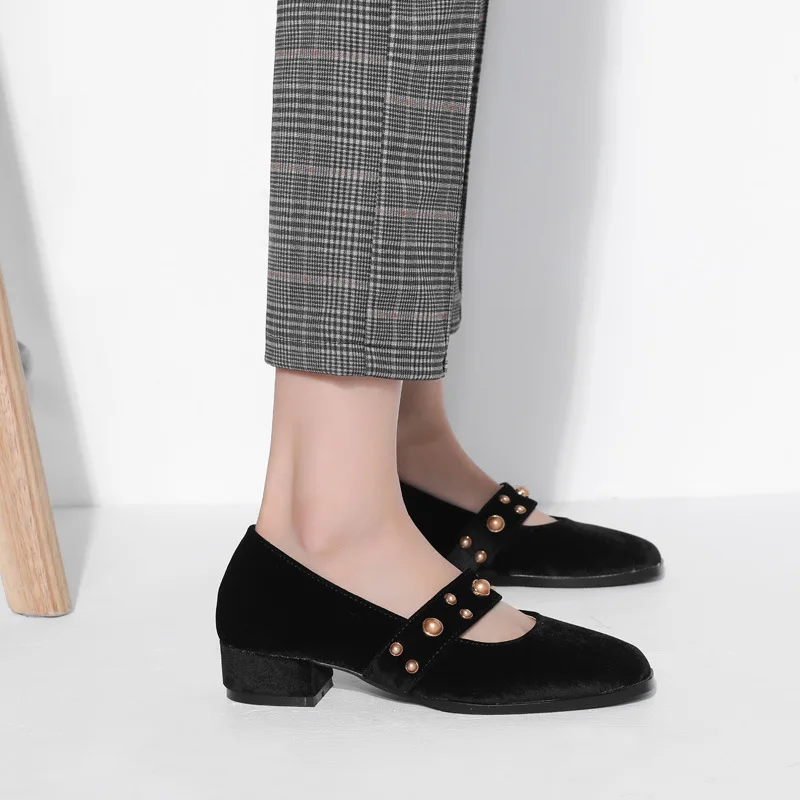 Мягкие фланелевые бархатные балетки женские лоферы в стиле ретро с квадратным