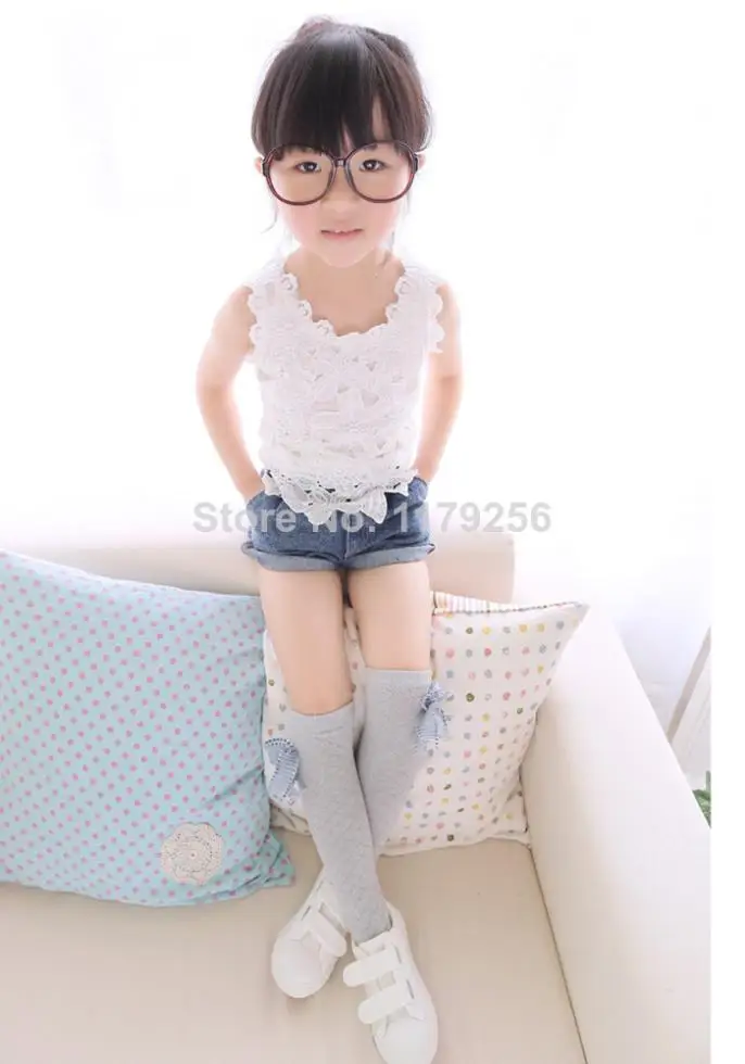 Новая кружевная блуза без рукавов 2015 для девочек открытая майка белая летняя