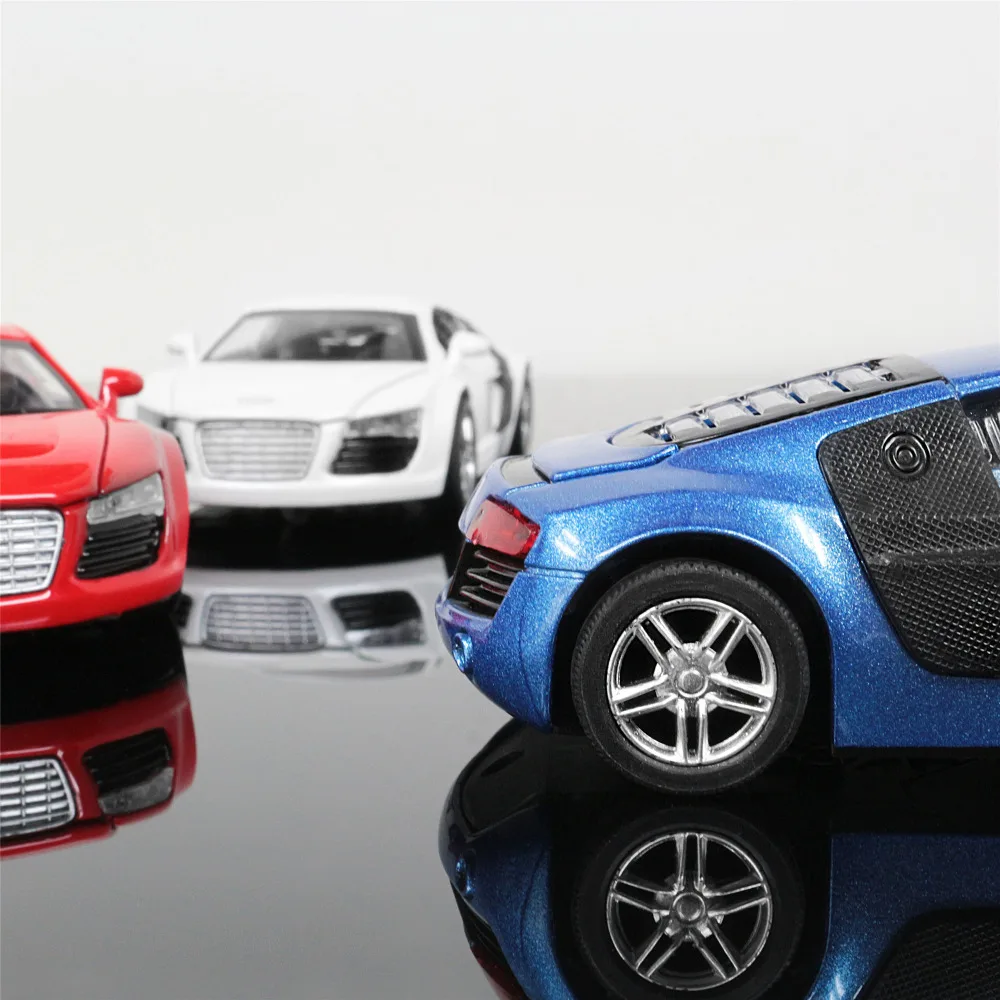 1:32 детские игрушки AUDI R8 металлические игрушечные машинки модель для детей музыка