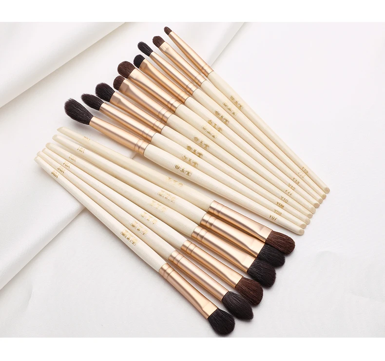 MSQ Makeup Brushes Set Eye Shadow Eyelashes Eyebrow Concealer Nose Eyes Make Up Brushes Kit Cosmetic Horse/Goat Hair With Case