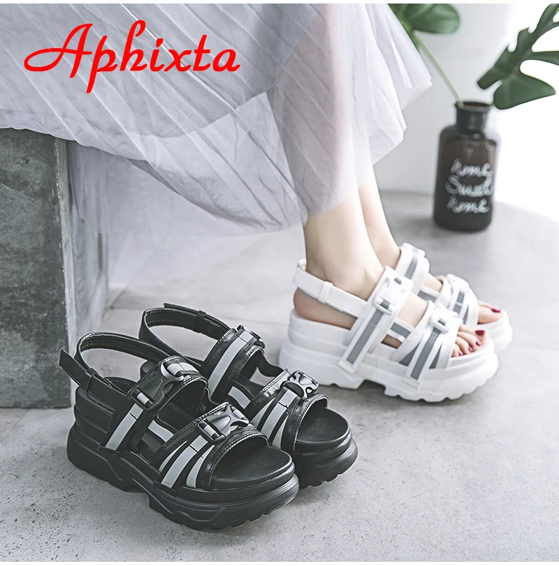 Aphixta/Босоножки на платформе 8 см; женская обувь на танкетке и высоком каблуке; женские блестящие парусиновые летние шлепанцы с пряжкой; zapatos Mujer; женские сандалии