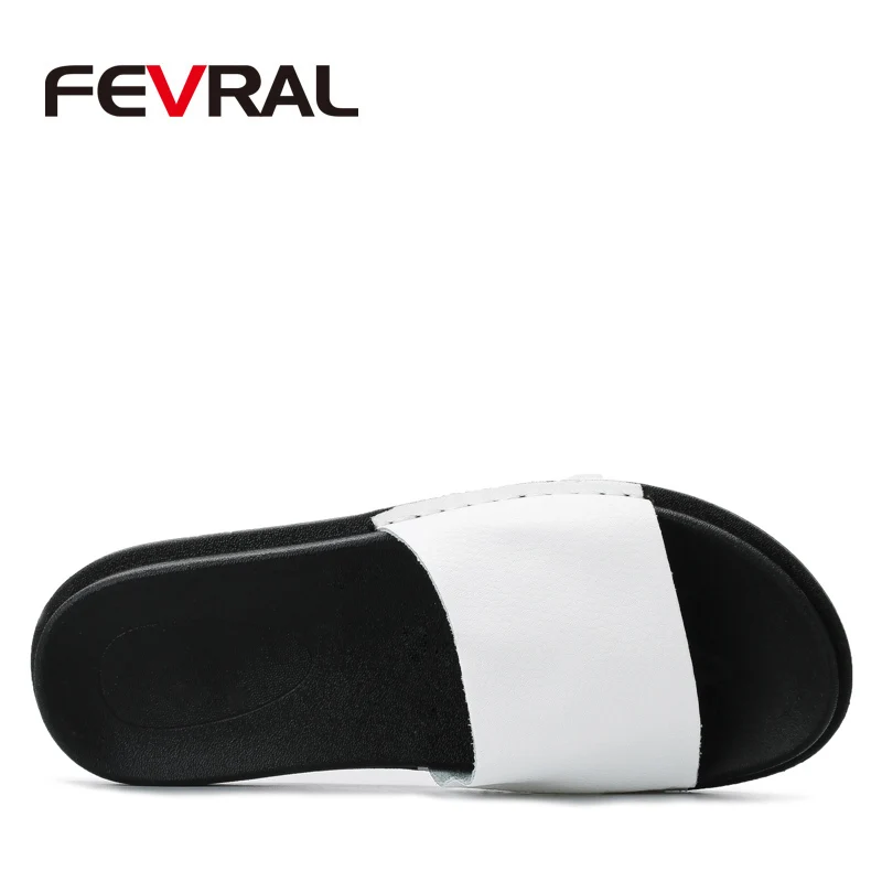FEVRAL стиль модная обувь женские босоножки на плоской подошве женская летняя обувь Повседневное обувь на плоской подошве сандалии-тапочки Размер 35–40