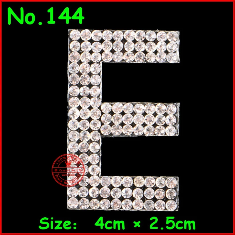 1 шт. нашивки с буквами английского алфавита для горячей фиксации кристаллами