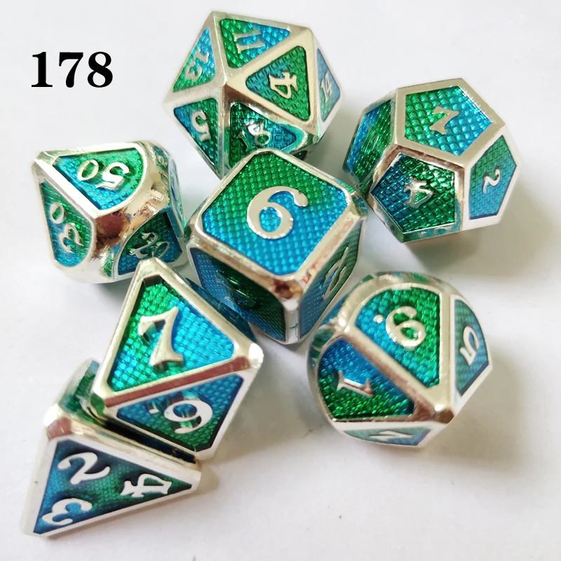 Оптовая продажа металлические игральные кости DnD MTG персонализированные с