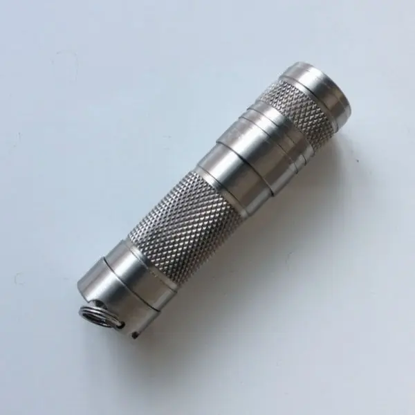 DQG маленький легкий водонепроницаемый XP G2 из нержавеющей стали 230 лм 3 режима EDC