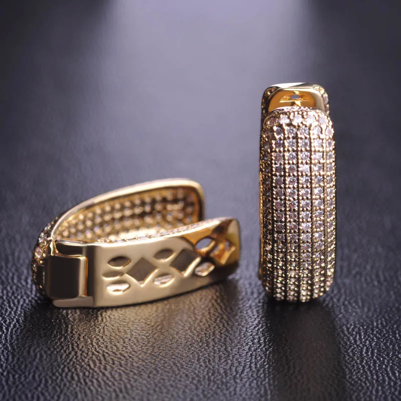 Женские серьги с цирконом Blucome белые из меди вставкой микрофианита украшение для