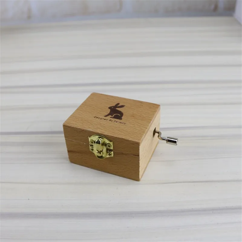 Деревянная музыкальная шкатулка с животными Музыкальная ручкой механические