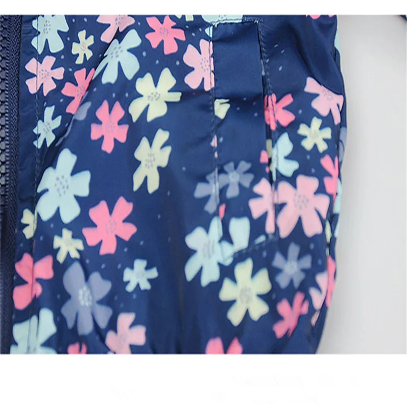 Модная тонкая куртка с цветочным рисунком для девочек сезон весна-лето пальто