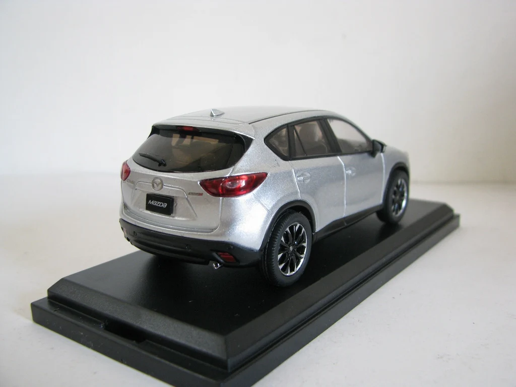 Iх O 1:43 Maz da CX-5 бутик сплава автомобиля игрушки для детей Детские игрушки модель подарок оригинальная коробка