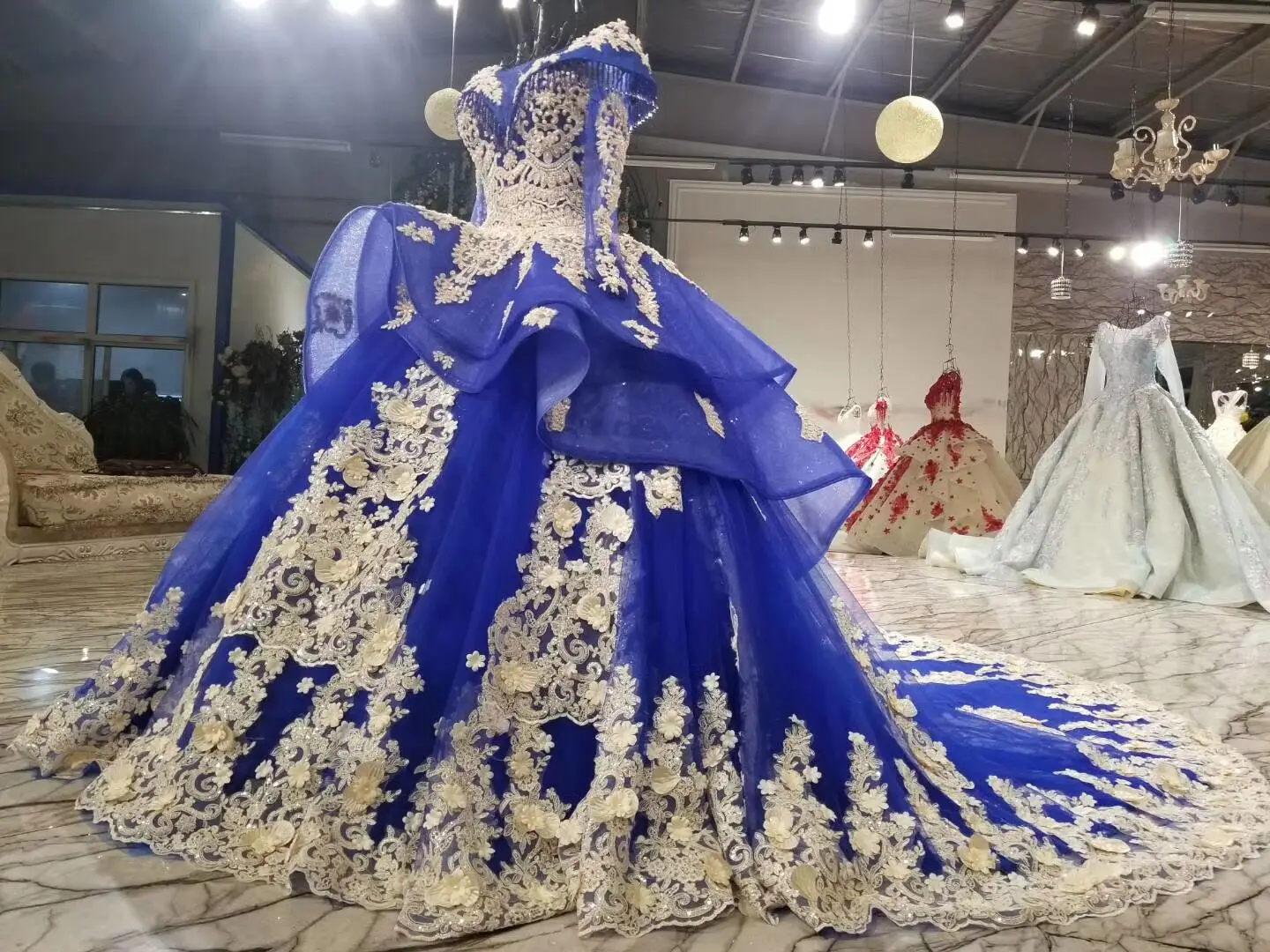 AOLANES 2018 New Bridal Dress Banquet Luxury Royal Blue Lace Appliques Beading Wedding Dresses Custom Made High-end Gowns | Свадьбы и