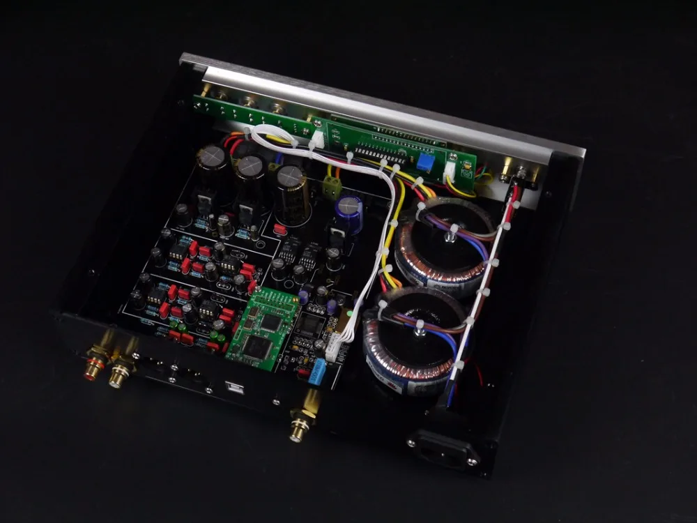 

2017 Enthusiast version ES9038 ES9038PRO DAC Decoder W/ Amanero USB/ MUSES02 *2 + OPA627BP *2 / Two Toroidal transformers