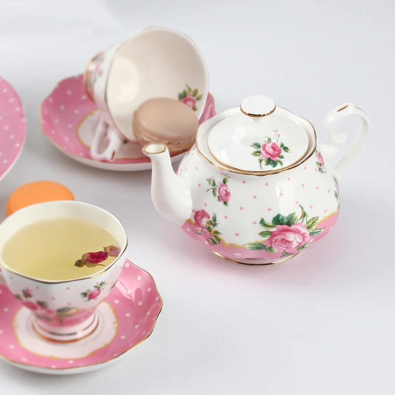 570 ml Fashion Bone china Milk Coffee Pot Ceramic Flower Teapot Rose Pattern Kettle Office Home Drinkware Creative Wedding Gifts | Дом и сад