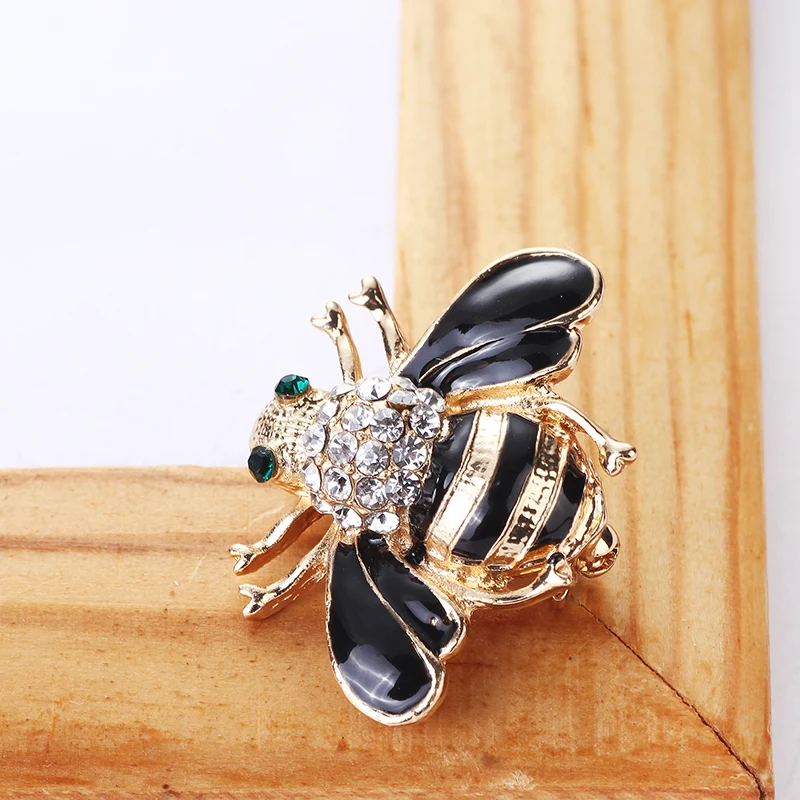 Exquisite Enamel Bee Crystal Honeybee Rhinestones Insect Themed Brooch Pin for Women Clothing Scarf Collar Badge Jewelry | Украшения и
