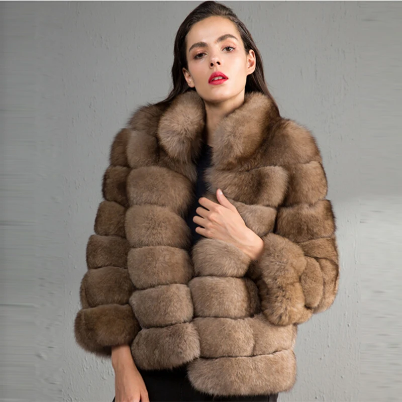 

FURSARCAR Luxury Women Winter Natural Fox Fur Whole Skin Genuine Female Jacket NEW Thick Real Short Fox Fur Coat With Fur Collar