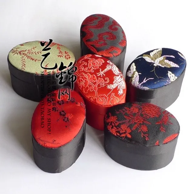 Милые овальные маленькие коробки для хранения ювелирных изделий шёлковая