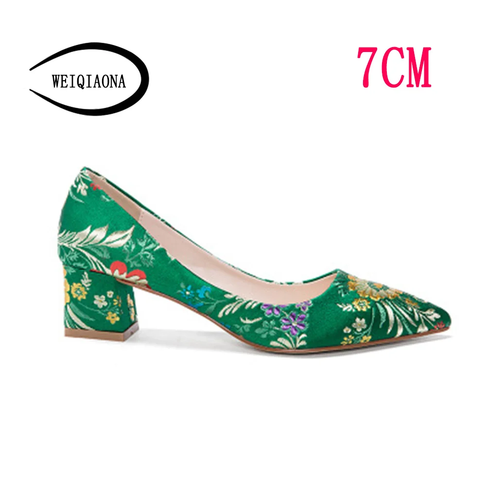 green 7cm WEIQIAONA/; модная брендовая дизайнерская женская обувь; элегантная женская обувь с вышивкой; модельные туфли на высоком каблуке 5 см и 7 см; свадебные туфли - Цвет: green 7cm