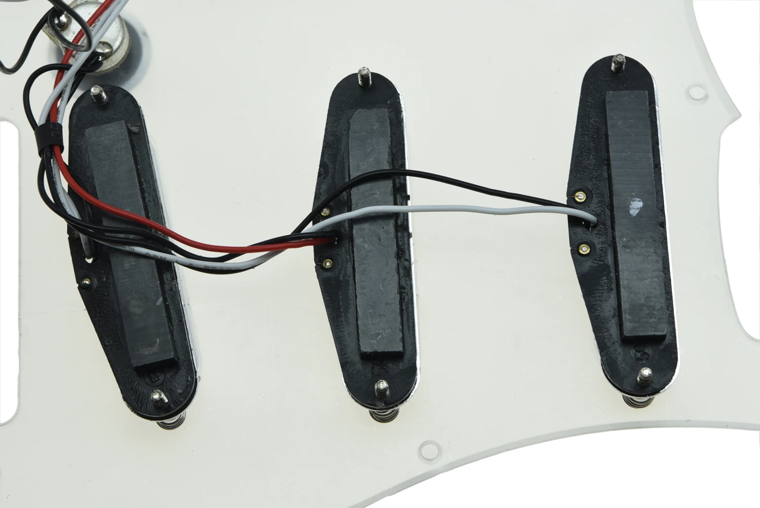 KAISH различные заряженные на заказ ST Pickguard Предварительно Проводные SSS с