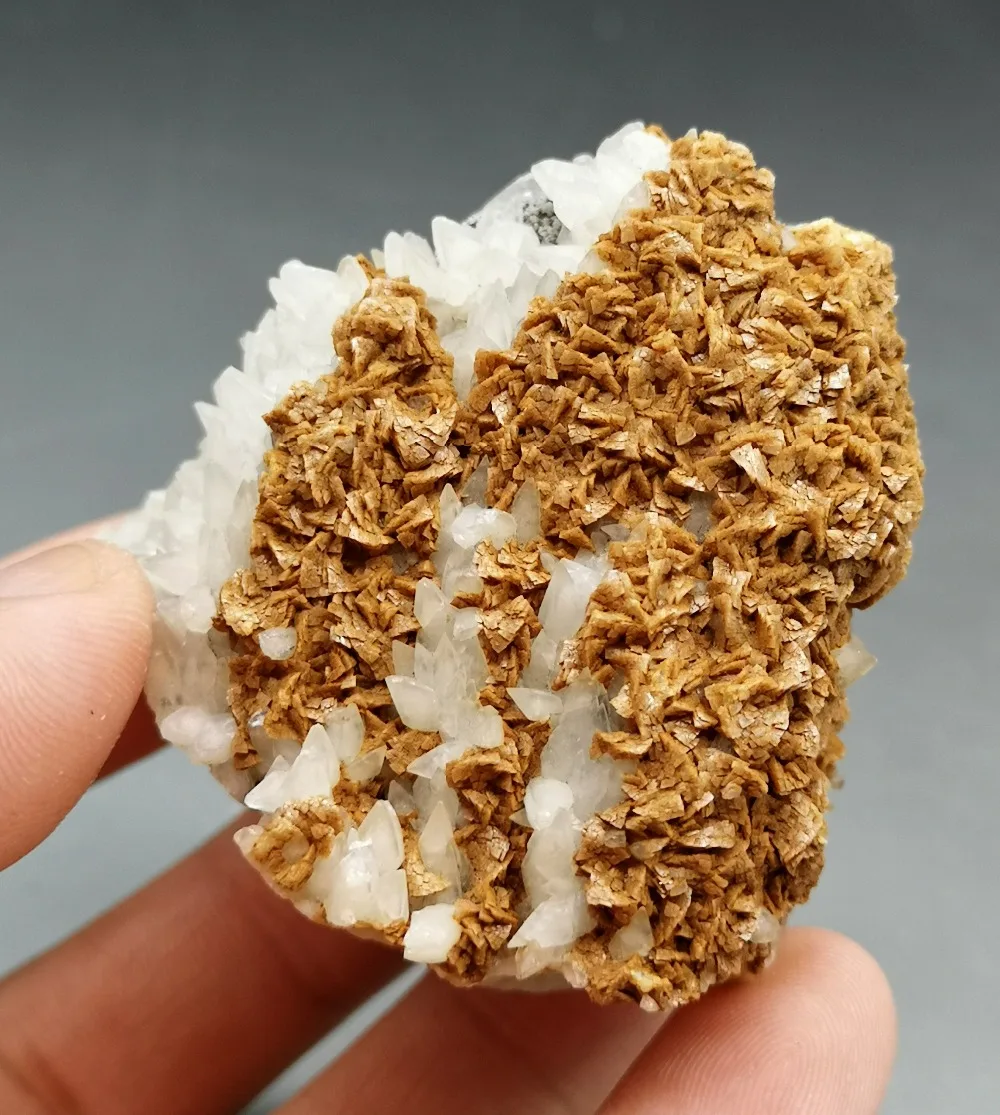 102g Natural calcite crystal cluster and dolomite symbiotic mineral specimens natural rough specimen stone | Дом и сад
