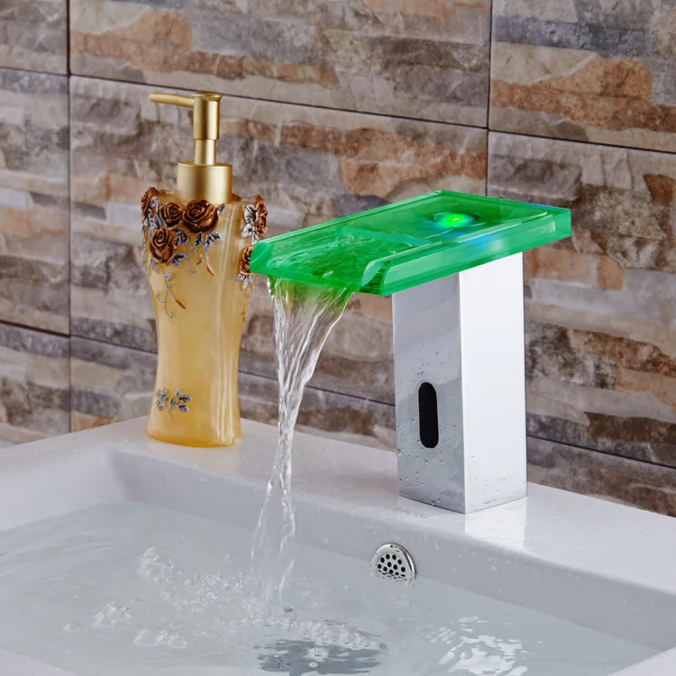 Рекомендуется новый индивидуальный светодиодный смеситель для смены цвета