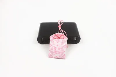 safe health 1 шт. традиционный Omamori розовый любовь академический развеять несчастье пройти Eaxm подвеска-сумка для телефона подарок подруге семья - Цвет: safe health