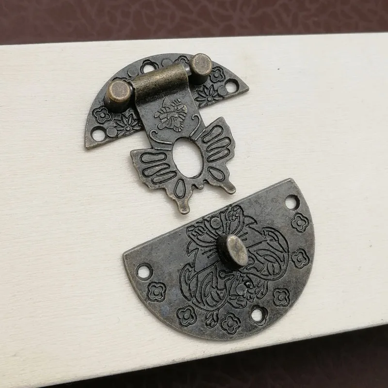 8x Wooden Jewellery Box Antique Brass Buckle Metal Hasp Latch Lock Decorative Bronze Pattern Carved 39mmx39mm | Обустройство дома