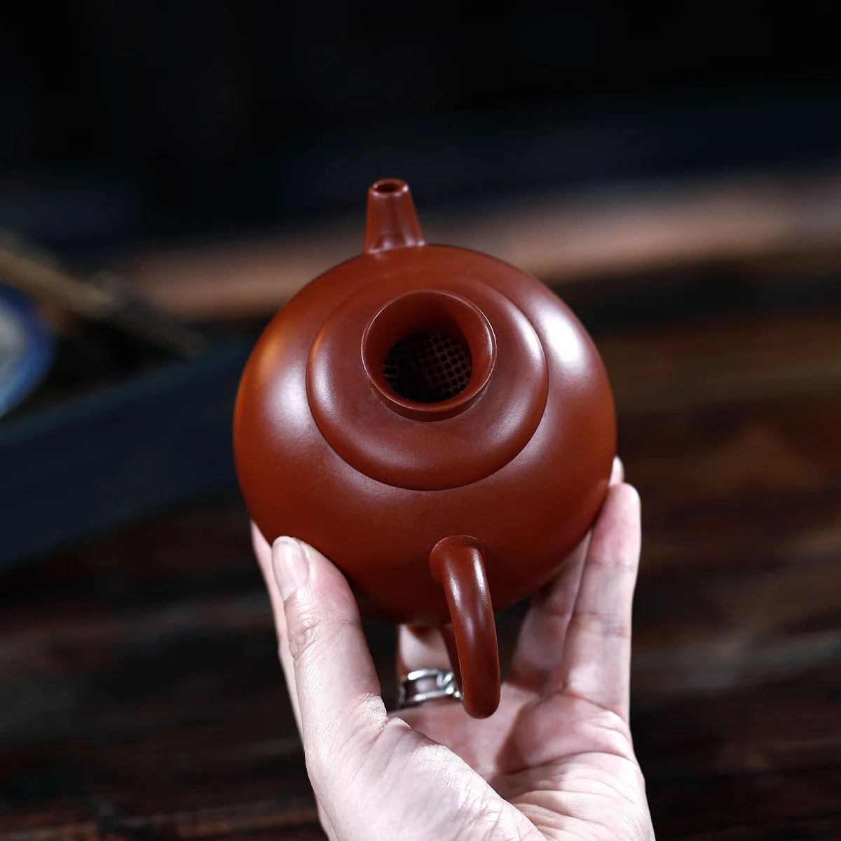 

Pottery Teapot Famous Full Manual Raw Ore Bright Red Robe Fair Kettle Kungfu Online Infusion Of Tea Kettle Tea Set Gift Suit