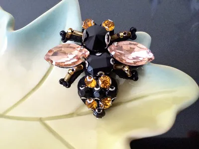 1 комплект вышитый бисером костюм с изображением стрекозы и