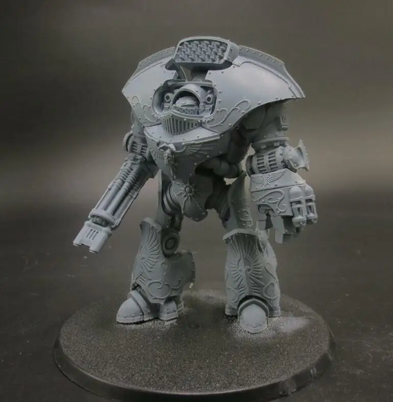 Legio Custodes Telemon тяжелый Дредноут + 2 оружия основание 80 мм/в разобранном виде