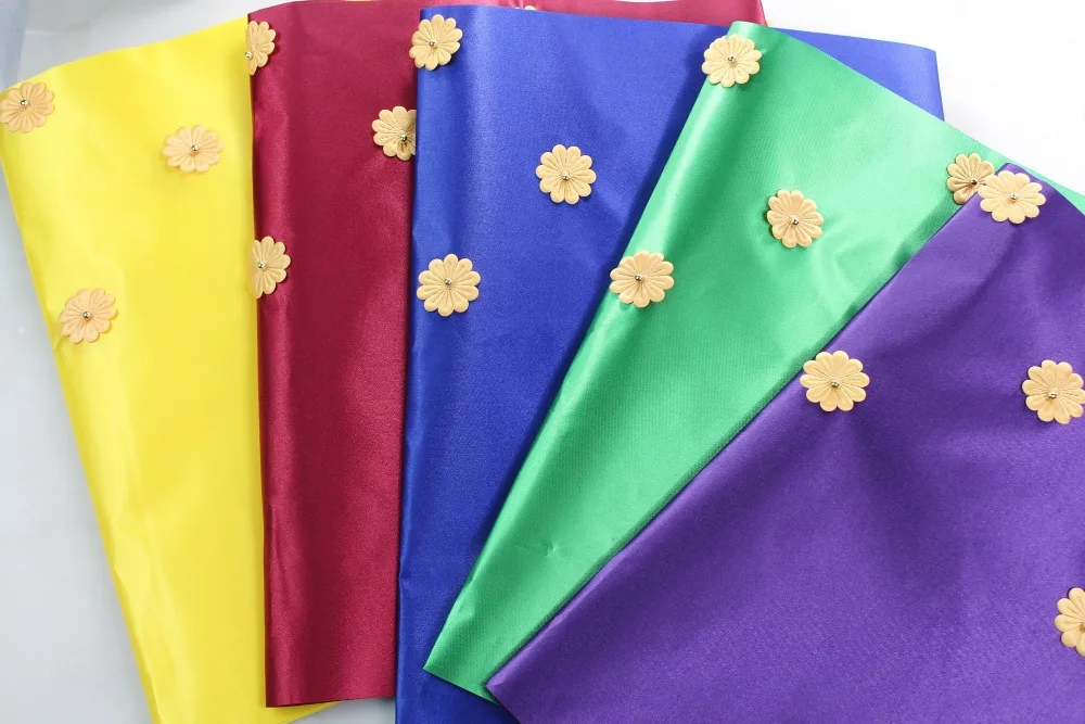 Новейший дизайн однотонный Африканский головной убор Sego с цветочной аппликацией