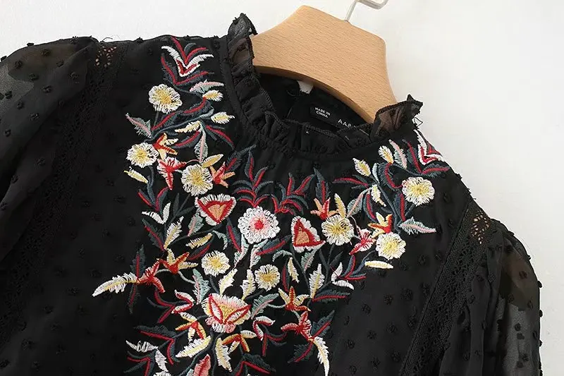 Summer Women Short Sleeve Floral Embroidery Black Jacquard Chiffon Tops And Blouses Camisas Blusas Blancas Femeninas |