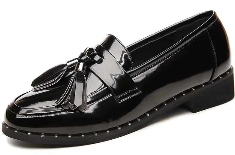 СЕВЕРНАЯ АМЕРИКА Канада Лучшие продажи Женщин zapatillas Мулов красные нижние
