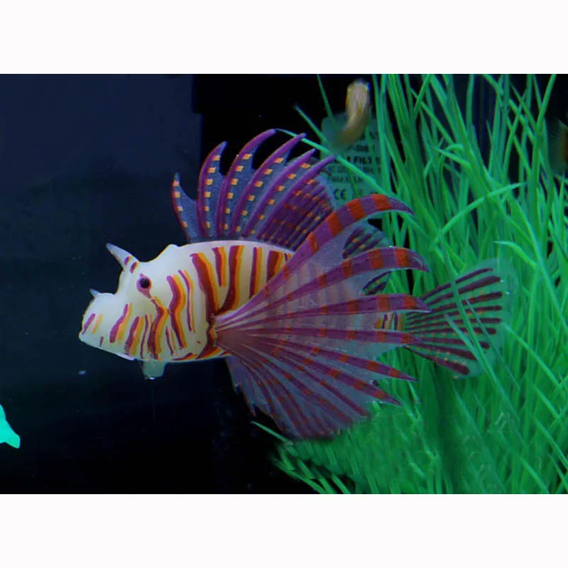 Маленькие силиконовые искусственные украшения для аквариума Lionfish светящиеся