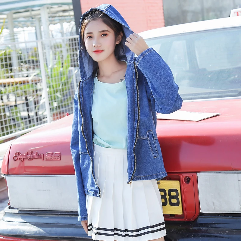 

2018 Spring/Autumn Denim Jacket Women Embroidered Plus Size Bomber Jacket Hooded Jeans Jacket Women Basic Coats