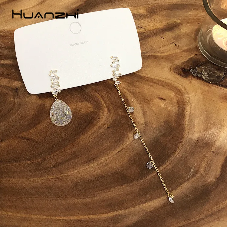 HUANZHI трендовые Асимметричные Кристальные циркониевые полупрозрачные дизайнерские Элегантные длинные висячие серьги для женщин и девушек свадебные подарки ювелирные изделия