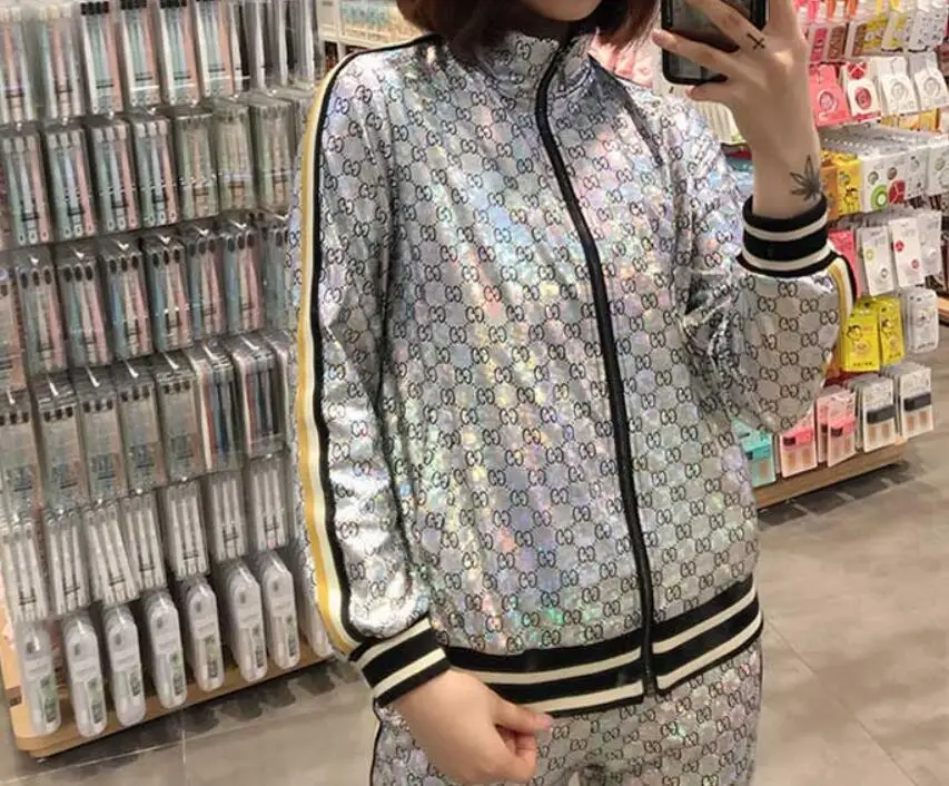 Новинка 2019 женский серебряный глянцевый костюм комплект повседневной