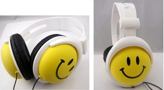 Новая мода и милый стиль улыбка лицо наушники гарнитура для компьютера MP3 psp DJ