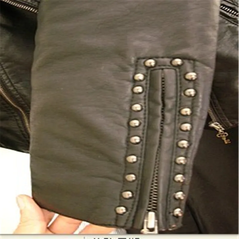 Шитье из сплава диаметром 5 мм Цвет: золотистый черный и серебристый для