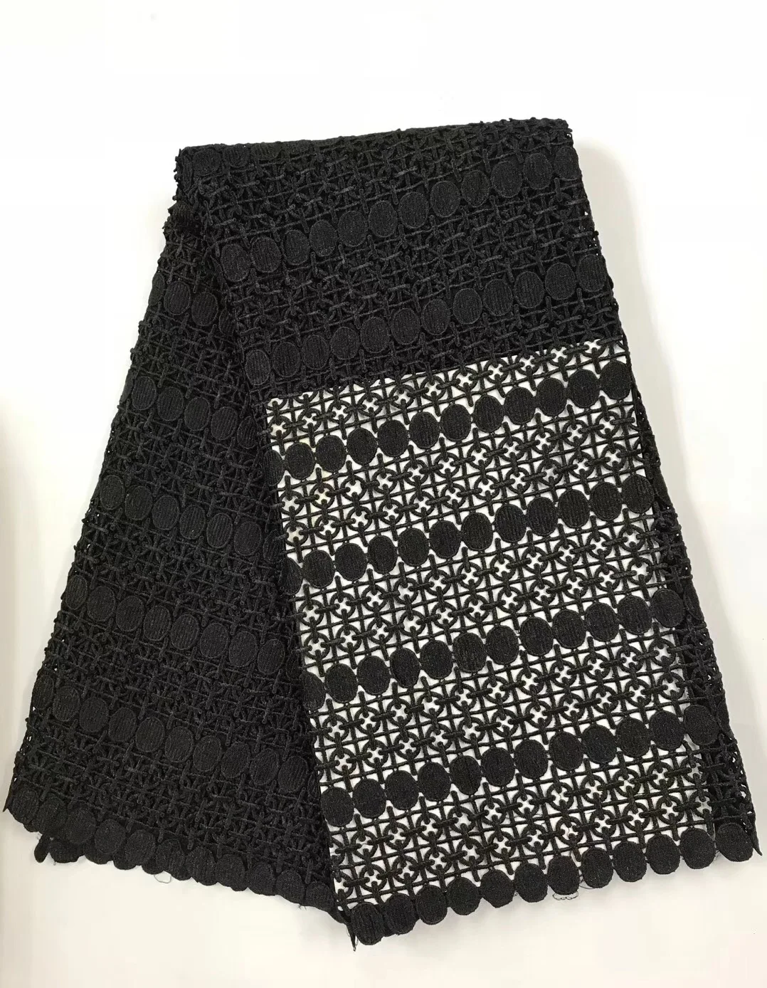 

2018 New Arrival Pink African Lace Fabric High Quality Cord Lace Guipure Lace Fabric Embroidered Water Soluble Lace Fabric R1952