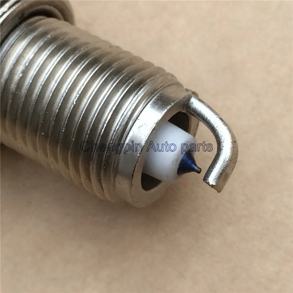 

(100pcs/lot)Blue Pin Spark Plug OEM# 90919-01210 9091901210 SK20R11 Car candle For Toyota CAMRY/COROLLA/CELICA CROWN SOLARA
