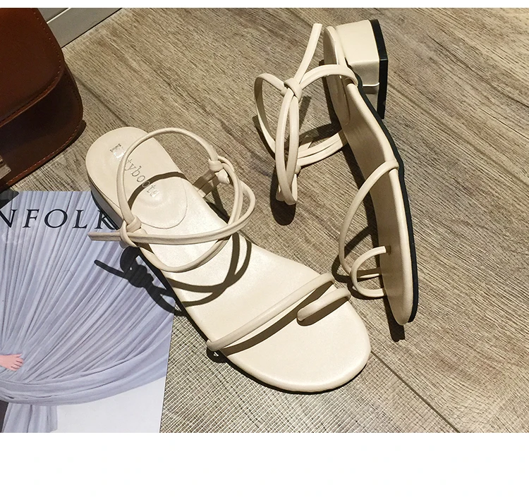 Soulier femme/сандалии в римском стиле; повседневные туфли на каблуке с ремешками; Новое поступление; туфли из синтетического материала; женские туфли с узким ремешком на каблуке-копытце