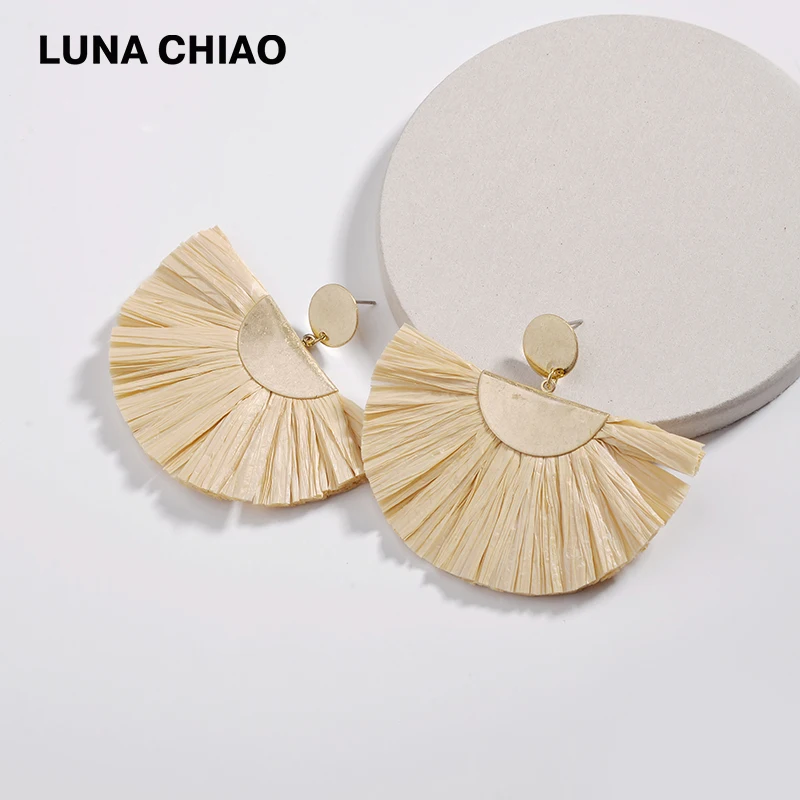 Женские серьги с бахромой LUNA CHIAO модные популярные в форме веера из рафии