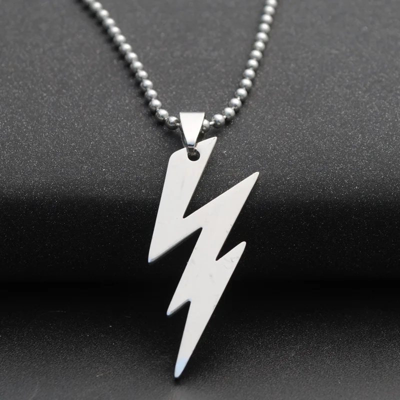 

Gift Stainless Steel Flash Lightning Symbol Sign Necklace Movie Character Superhero Sign Natural Weather Lightning Necklace