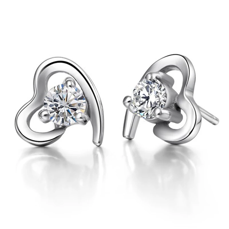 Комплект из колье и серёг с фианитом в форме сердца | Украшения аксессуары