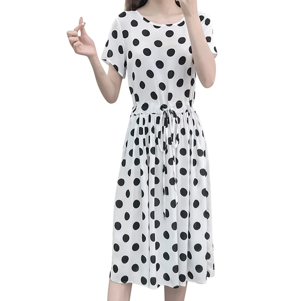 Летнее женское платье трапециевидной формы с принтом и круглым вырезом коротким