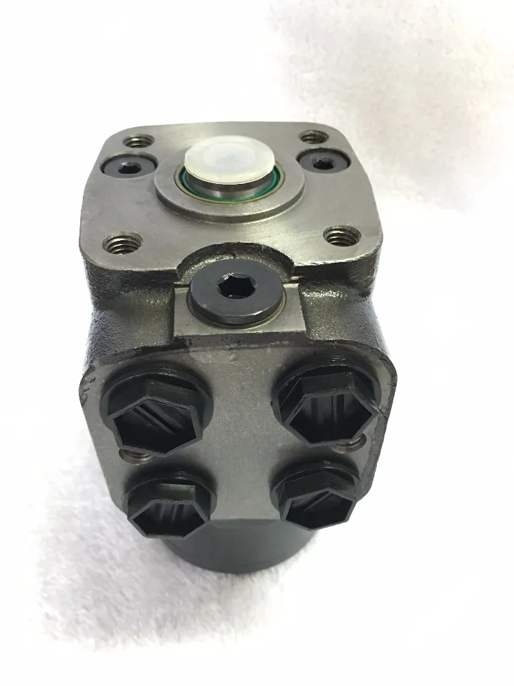 

Hydraulic steering units on Agricultural implements