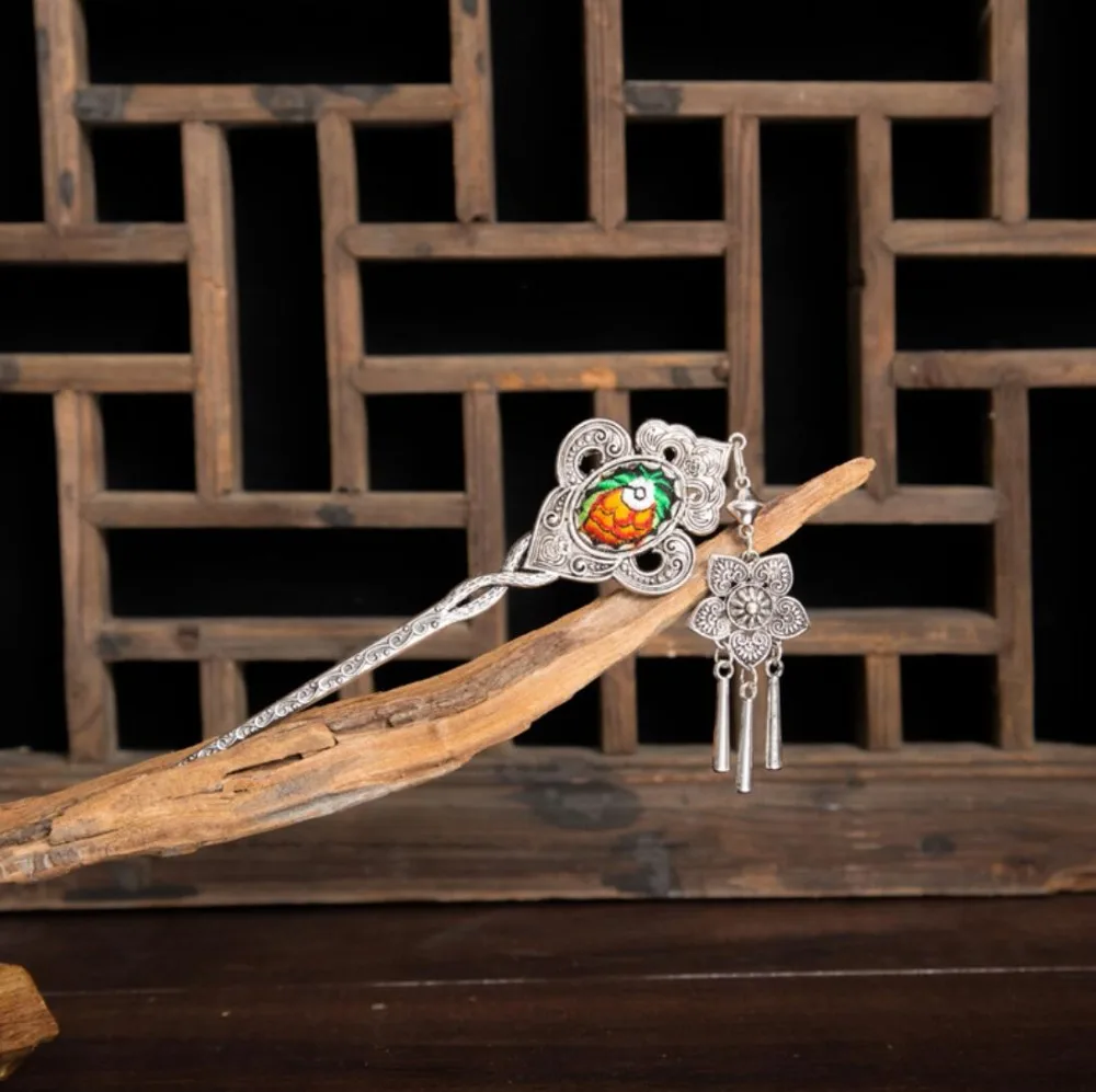 

free shipping Handmade Retro palace zinc folk style embroidery alloy flower luck plate classical Miao silver hairpin