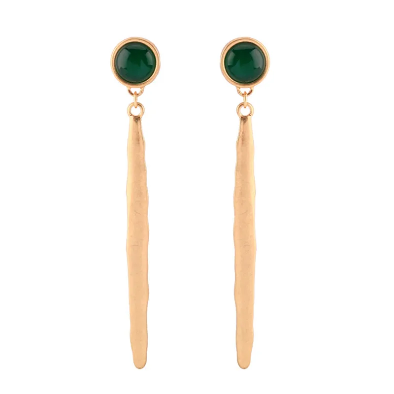 

The new creative popular earrings long earrings in Europe and the alloy pendant earrings wholesale personality
