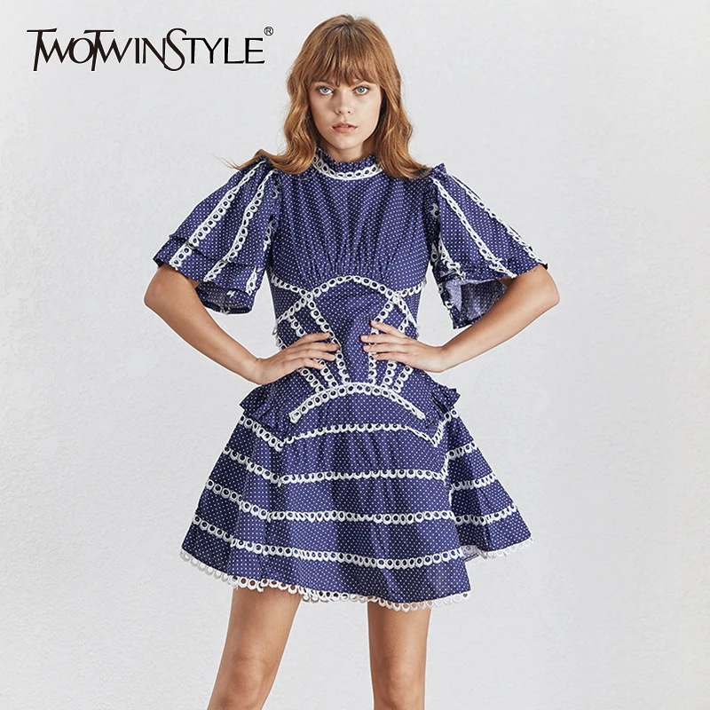 TWOTWINSTYLE сексуальное платье с открытой спиной женское стоячий воротник короткий