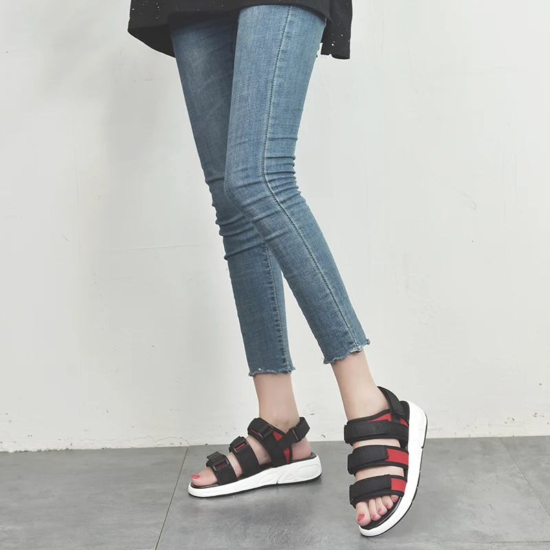 Platform Sandals Women Casual Beach Shoes Soft and Comfortable Summer Outdoor Sandals Platform Sneakers Ladies Sports Shoes
